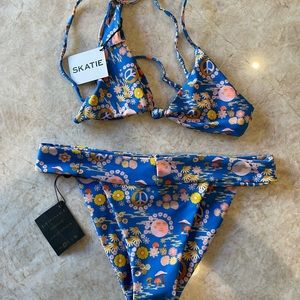NWT Skatie “Humboldt” swimsuit - Sarah top + Kira Bottom